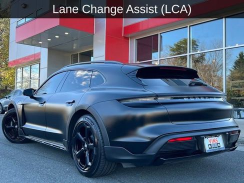 Used 2022 Porsche Taycan 4 Cross Turismo w/ Premium Package image 13