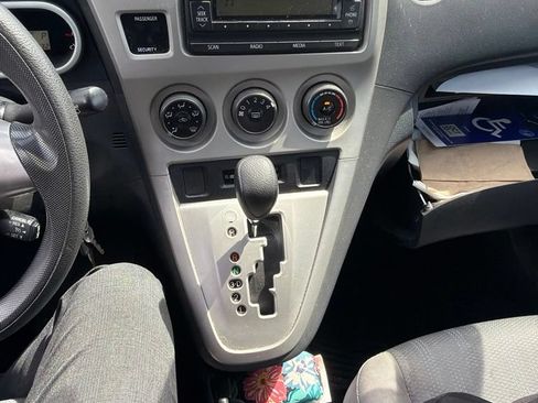 Used 2013 Toyota Matrix L w/ L Sport Pkg FWD image 9