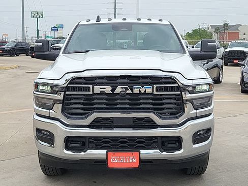 New 2026 RAM 2500 Tradesman AWD/4WD image 14