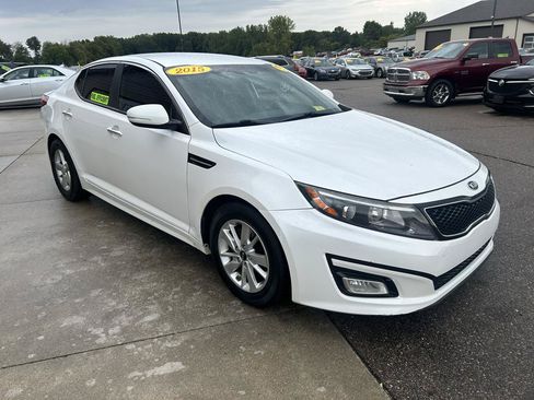 Used 2015 Kia Optima LX w/ Paint Protection Film Package FWD image 3