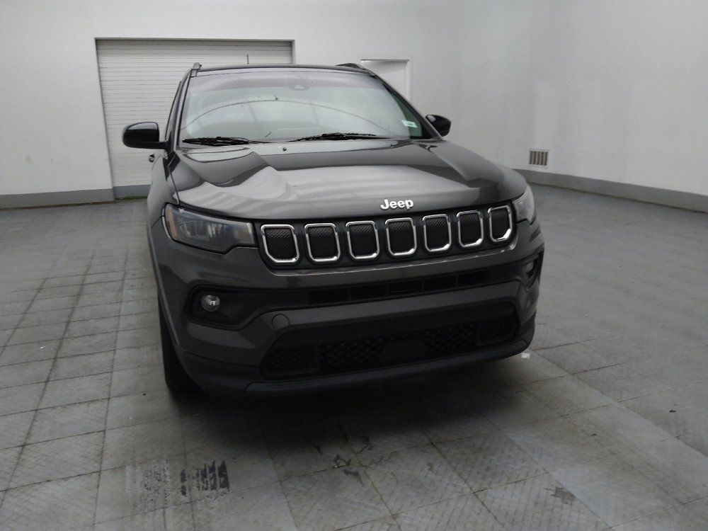 Used 2022 Jeep Compass Latitude w/ Sun and Sound Group FWD image 14