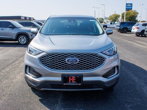 Used 2024 Ford Edge SEL image 8