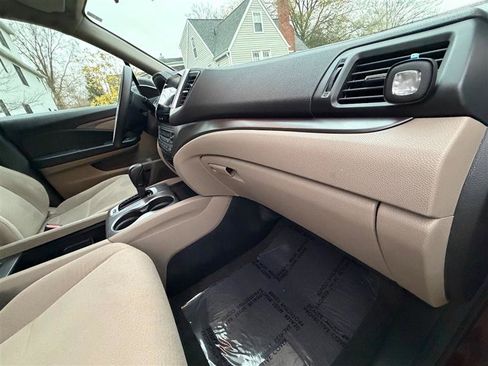 Used 2016 Honda Pilot EX image 27