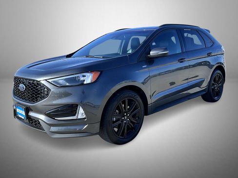 Used 2020 Ford Edge ST-Line w/ Cold Weather Package image 1