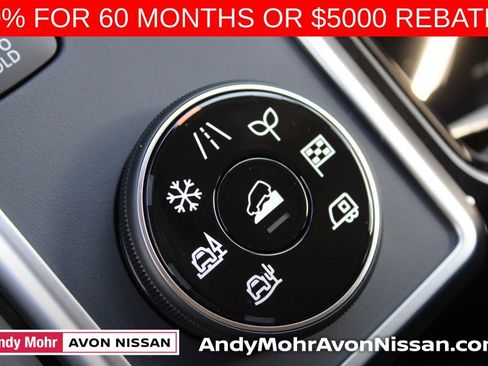 New 2025 Nissan Pathfinder SL image 34