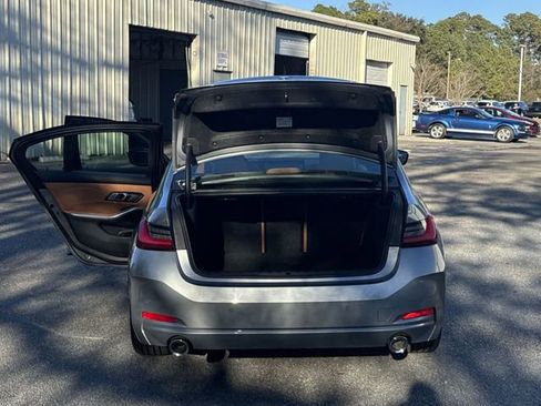 Used 2023 BMW 330i 330i w/ Premium Package image 12