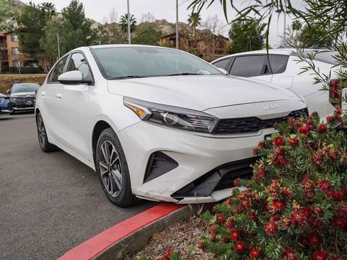 Certified 2024 Kia Forte LXS image 2