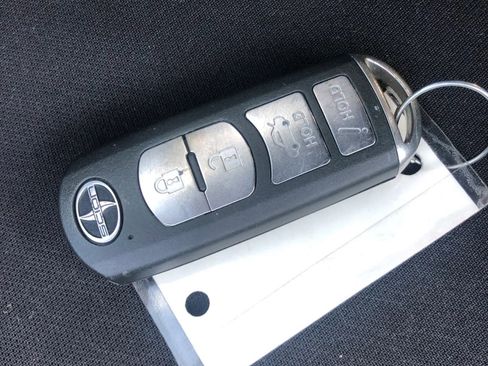 Used 2016 Scion iA image 20