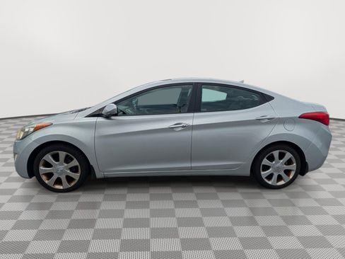 Used 2012 Hyundai Elantra Limited w/ Technology Pkg 5 FWD image 2