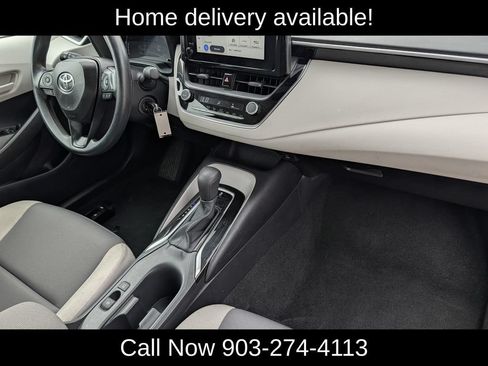 Used 2026 Toyota Corolla LE FWD image 33