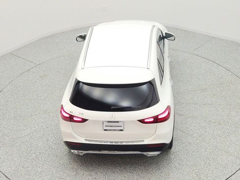 Certified 2025 Mercedes-Benz GLA 250 image 27