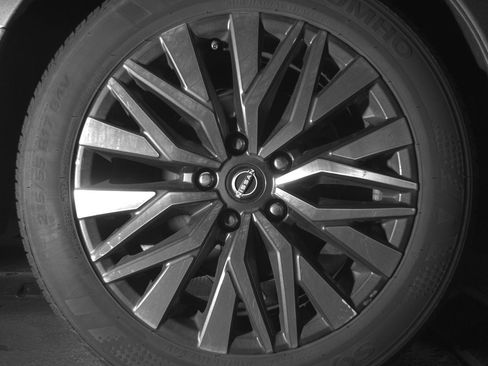 Used 2025 Nissan Altima 2.5 SV image 15