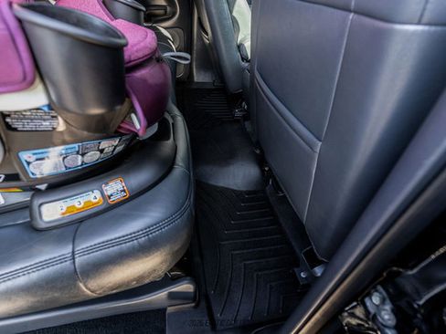 Used 2002 GMC Sierra 2500 4x4 Crew Cab HD w/ SLT Marketing Option Pkg image 35