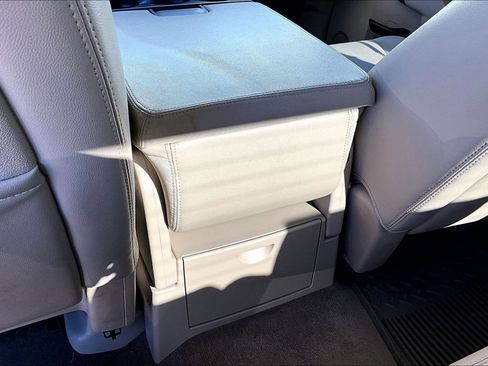 Used 2013 GMC Sierra 1500 SLE image 30