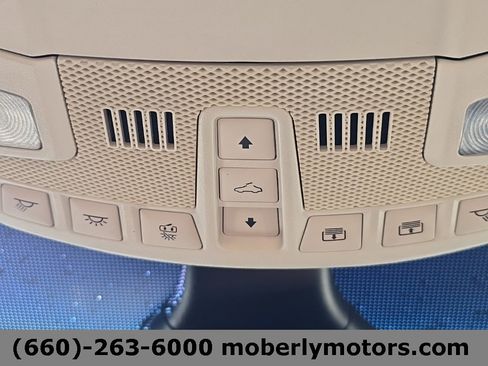 Used 2019 Ford Edge Titanium w/ Equipment Group 301A image 42