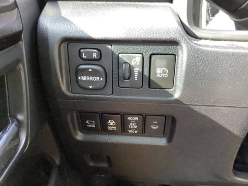 Used 2022 Toyota 4Runner TRD Off-Road Premium AWD/4WD image 58