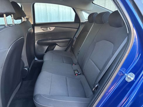 Used 2019 Kia Forte LXS image 15