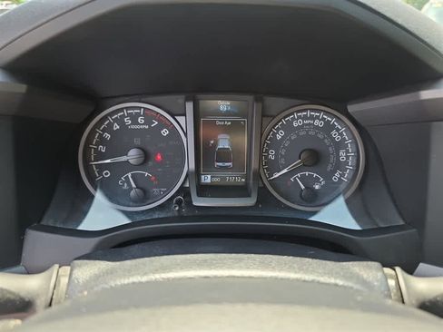 Used 2023 Toyota Tacoma TRD Off-Road AWD/4WD image 21