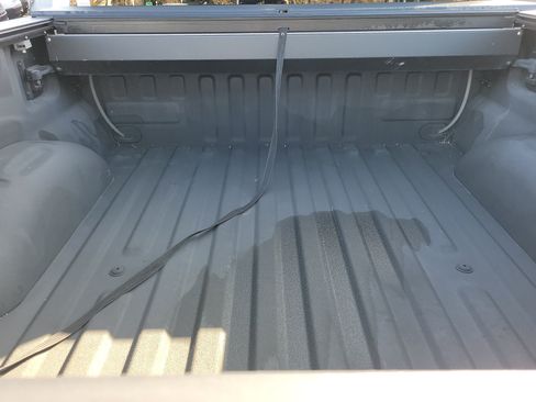 Certified 2018 Ford F150 Lariat w/ Trailer Tow Package AWD/4WD image 12