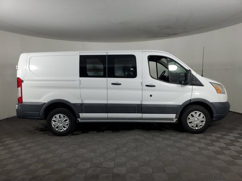 Used 2017 Ford Transit 250 130 Low Roof w/ Exterior Upgrade Package RWD image 2