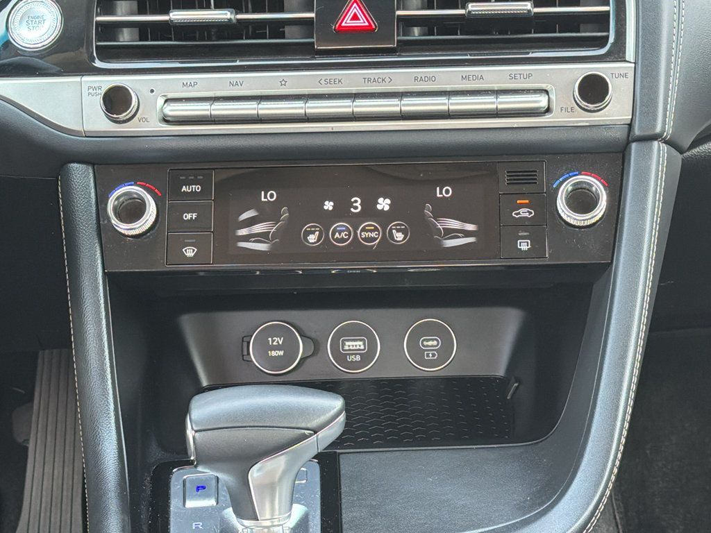 Used 2026 Genesis G70 2.5T RWD image 17
