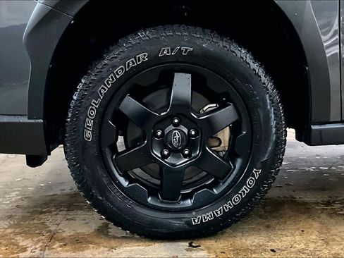 Used 2022 Subaru Outback Wilderness image 12