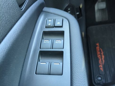Used 2022 Honda Pilot TrailSport image 25