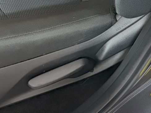 Certified 2025 Toyota RAV4 LE FWD image 13