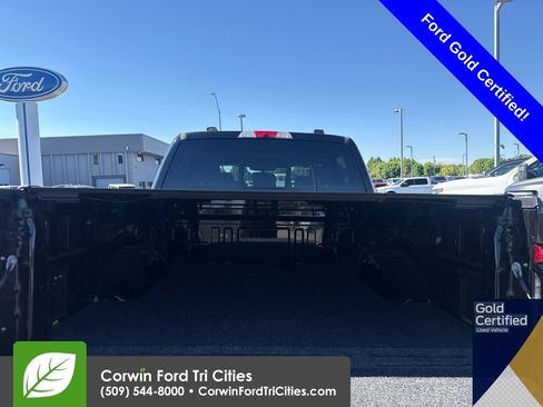 Used 2025 Ford F150 Lightning Lariat AWD/4WD image 6