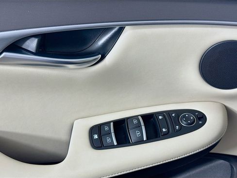 Certified 2022 INFINITI QX50 Luxe FWD image 22