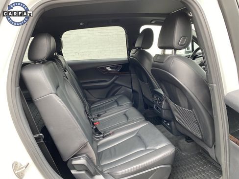 Used 2019 Audi Q7 3.0T Premium image 10