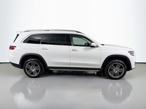 Used 2022 Mercedes-Benz GLS 450 4MATIC image 4