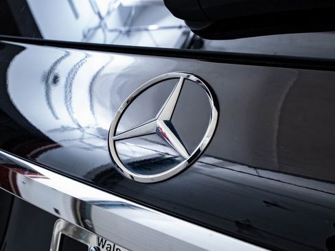 Used 2020 Mercedes-Benz GLS 450 4MATIC image 18