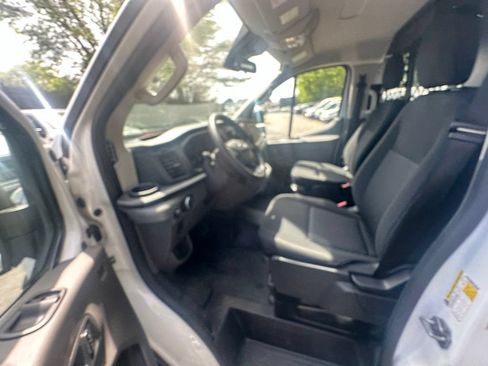 Used 2025 Ford Transit 250 Low Roof w/ Exterior Upgrade Package RWD image 12