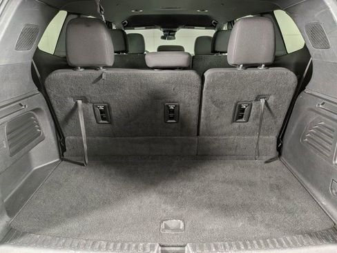 Certified 2025 GMC Acadia Elevation image 12