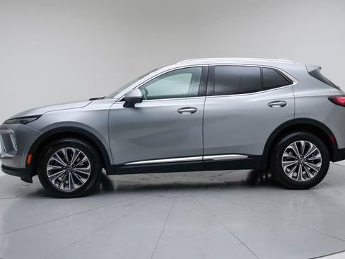 Used 2024 Buick Envision Preferred AWD/4WD image 3