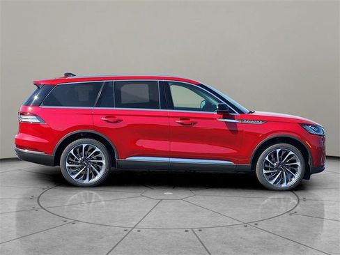 New 2025 Lincoln Aviator Reserve image 13