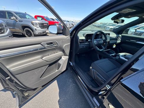 New 2026 GMC Terrain Elevation AWD/4WD image 13