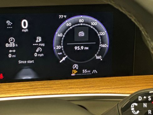Used 2026 Volkswagen Tiguan SEL R-Line AWD/4WD image 27