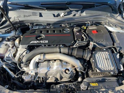 Used 2025 Mercedes-Benz GLA 35 AMG 4MATIC image 25