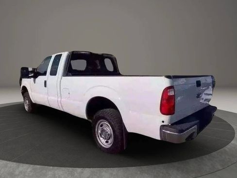Used 2016 Ford F250 XL w/ Power Equipment Group image 5