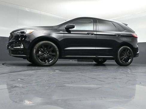 Certified 2024 Ford Edge ST-Line AWD/4WD image 36