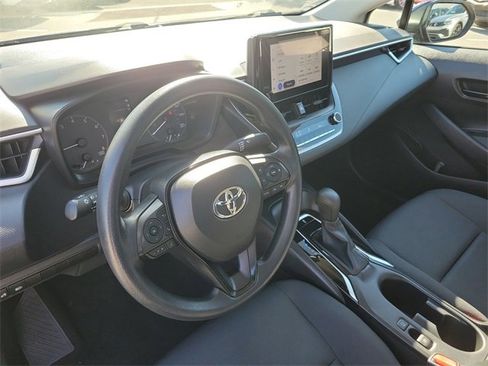 Used 2023 Toyota Corolla LE image 20