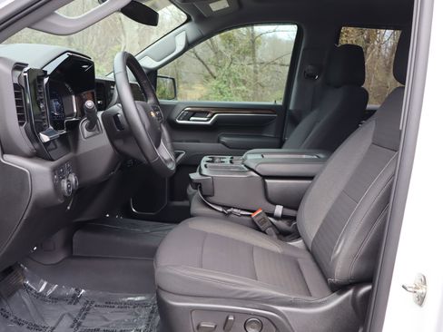 Certified 2025 Chevrolet Silverado 1500 LT image 15