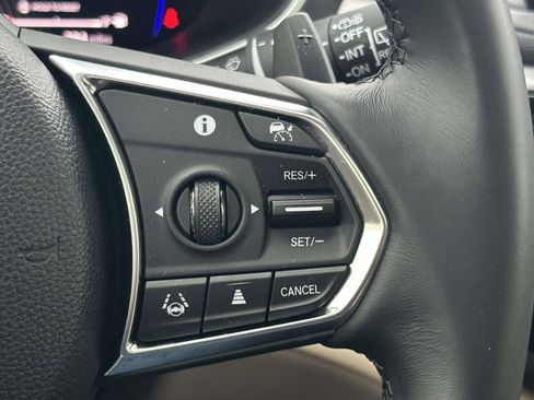 Certified 2025 Acura MDX SH-AWD image 25