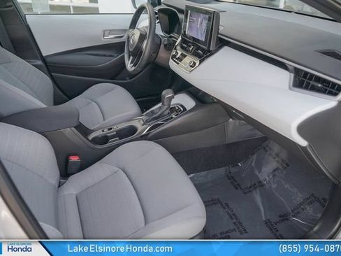 Used 2026 Toyota Corolla SE FWD image 17