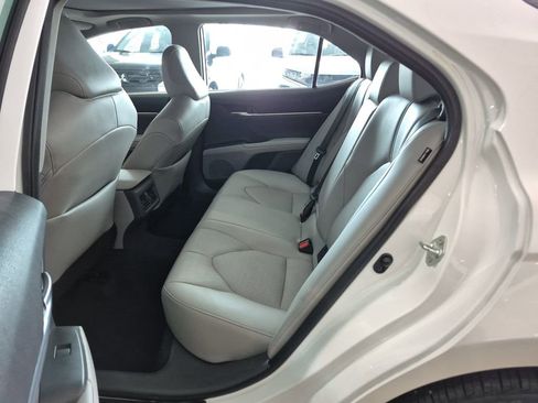 Used 2022 Toyota Camry XLE FWD image 20
