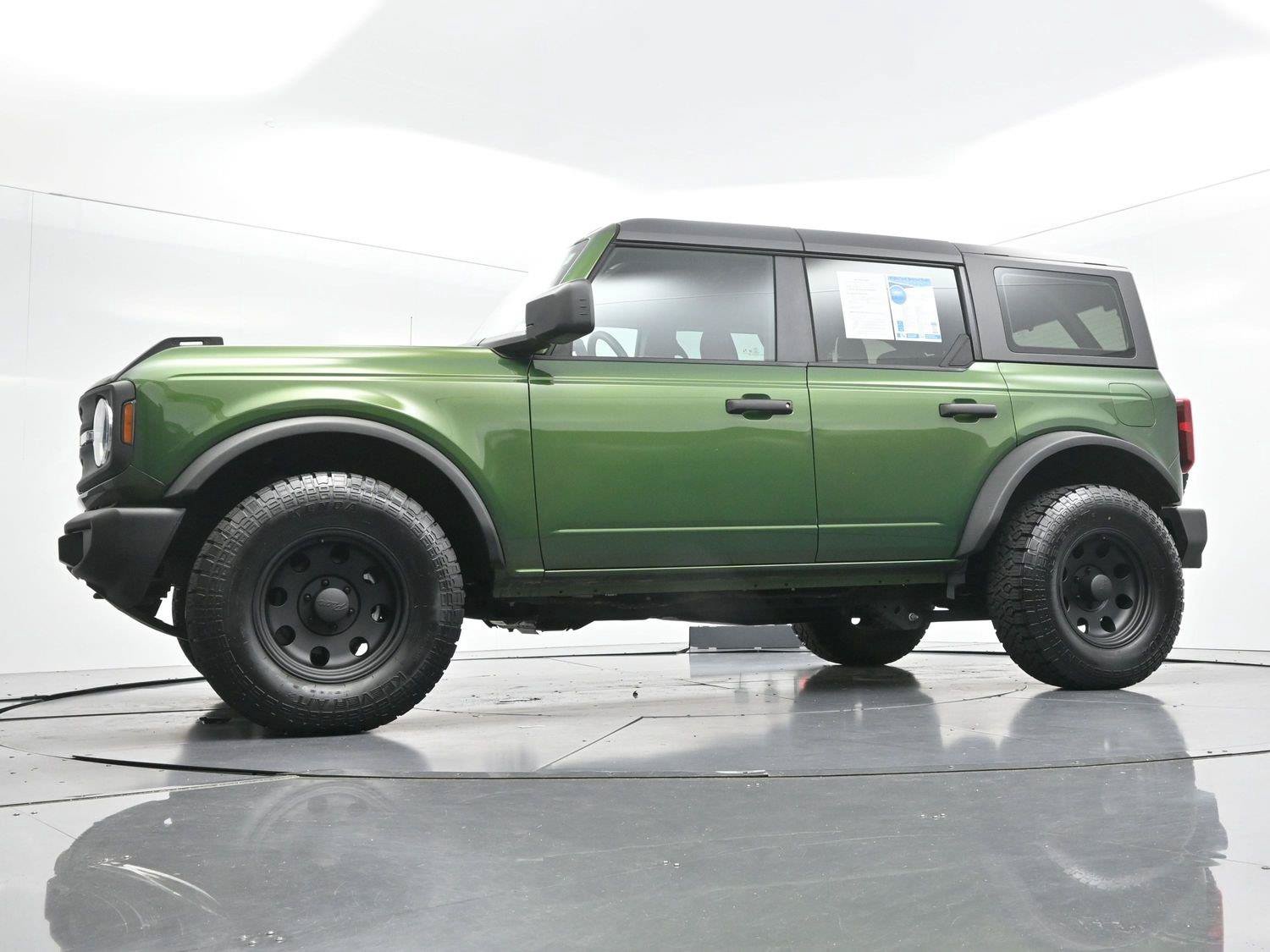 Used 2025 Ford Bronco 4-Door AWD/4WD image 50