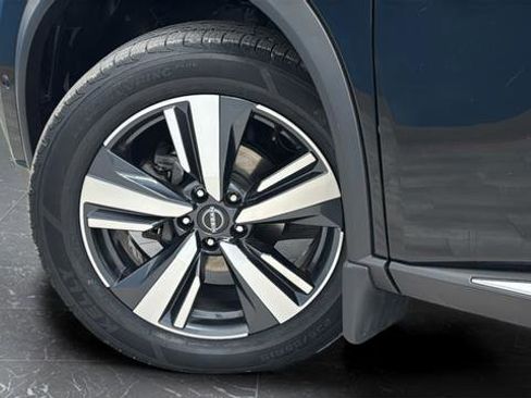 Used 2023 Nissan Rogue SL w/ SL Premium Package AWD/4WD image 38
