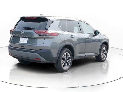 Used 2022 Nissan Rogue SV AWD/4WD image 4